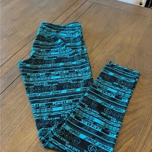 Zumba Fitness Teal and Black Peace Love Logo Leggings